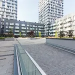 New Modern Apartment With Zizkov Parking