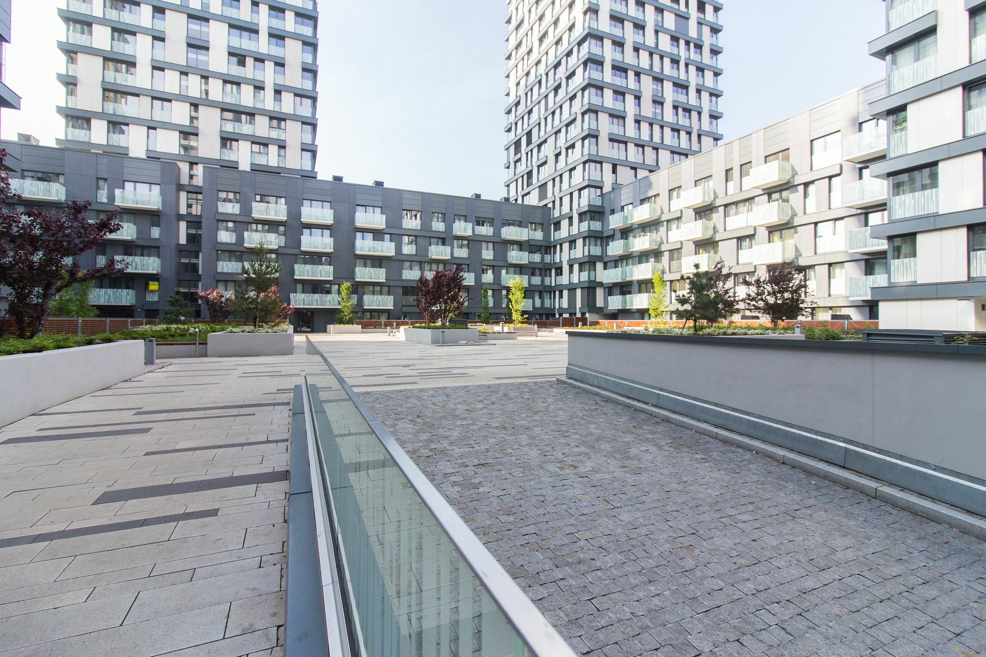 Apartment New Modern With Zizkov Parking